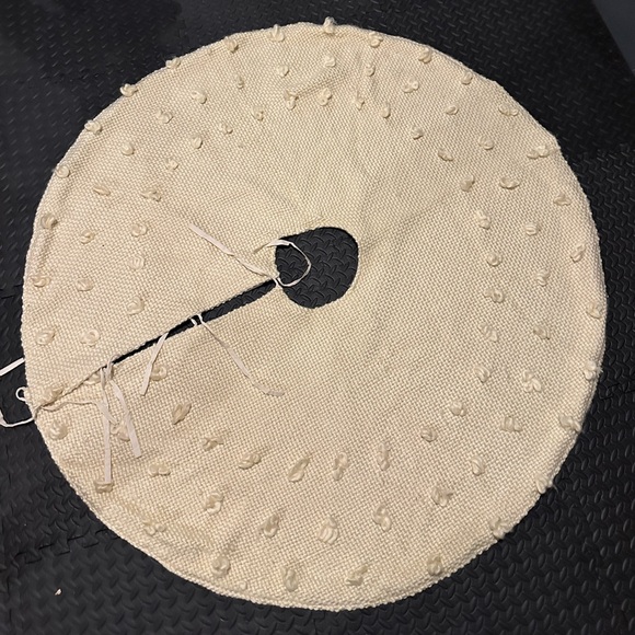 Anthropologie dotted tree skirt, EUC - Picture 3 of 4